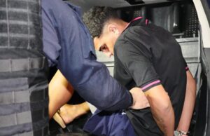 Piloto de moto diz ter recebido R$ 500 de PM após crime; vídeos