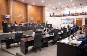 Assembleia aprova em 1ª votação projeto que cria Prêmio Anual de Jornalismo