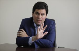 Ministro do Esporte decide permanecer no governo Lula e é punido, diz Ciro Nogueira