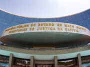 Homem é condenado a 18 anos de reclusão por feminicídio de esposa