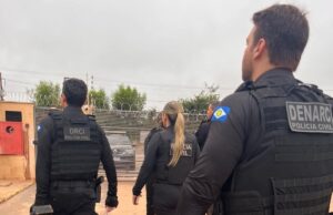 Operação policial prende 25 por tráfico interestadual de drogas