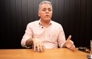 Secretário cita foco em tapa-buraco, mas planeja novos viadutos