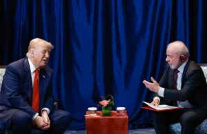 Trump elogia reunião, dá parabéns a Lula, mas não garante acordo comercial com o Brasil
