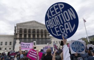 Antes de se aposentar do STF, Barroso vota por descriminalizar o aborto até 12 semanas de gestação