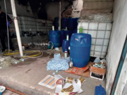 Com uma fábrica ilegal interditada a cada cinco dias, venda de bebida falsificada explode no país