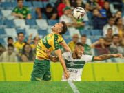 Cuiabá vence o líder Coritiba e mantém esperança de acesso na Série B