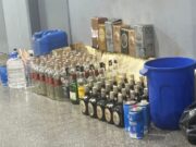 PM prende dois e desarticula fábrica de bebidas adulteradas