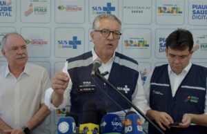 Saúde anuncia a compra de 2,5 mil tratamentos para ingestão de metanol