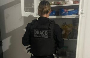 Polícia prende 12 de facção que extorquiu empresários em MT