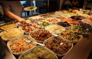 Governo limita a 3,6% taxa cobrada por empresas de vale-refeição e alimentação a lojistas; veja novas regras