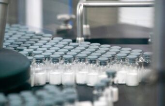 Anvisa aprova vacina do Butantan contra dengue, a primeira do mundo em dose única