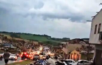 Tornado arrasa cidade no interior do Paraná; prefeito relata três mortes