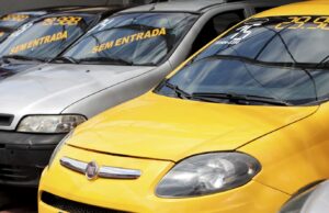 Venda de ‘seminovos’ dispara com preço maior do carro zero e trabalho por app