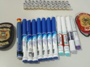 Polícia flagra remédios irregulares em clínica e autua médico