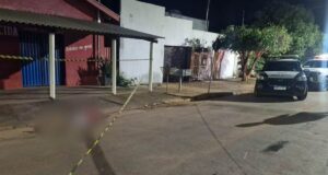 Motociclista mata homem e deixa mulher ferida em ataque em MT