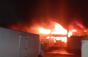 Incêndio atinge Ceasa, central de abastecimento na Zona Norte do Rio; vídeo