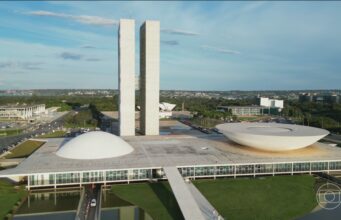 Orçamento de 2026 com R$ 61 bi para emendas é aprovado no Congresso