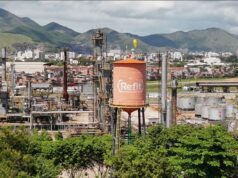 Refit, que deve R$ 10 bilhões ao RJ, ganhou incentivo fiscal do governo Cláudio Castro