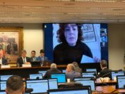 Câmara dos Deputados rejeita cassação do mandato de Carla Zambelli por condenação pelo STF