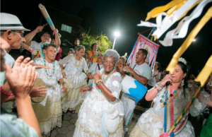 Com fortalecimento das expressões culturais, Cortejo Tecendo Territórios encerra a 6ª Teia Nacional — Ministério da Cultura