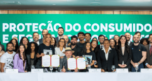 Novas regras ampliam proteção na compra de ingressos e garantem acesso à água em eventos — Ministério da Cultura